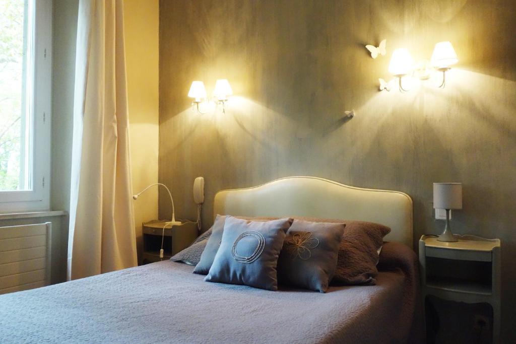 Auberge Bourrelly 까브리에 외부 사진